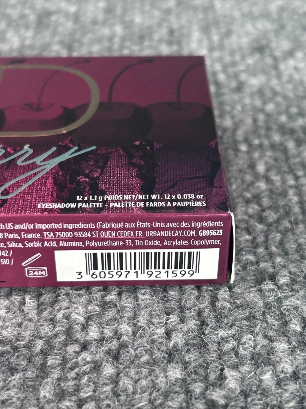 Urban Decay NAKED CHERRY 🍒 12 Color Eyeshadow Palette & Brush ~ New In Box